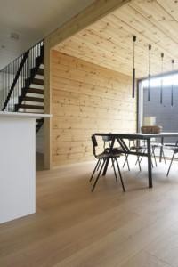 RGB_Kohde19_Markki_Oak270_HW_SNOHETTA_brush_waxoil10