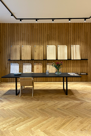 Tre Showroom 1